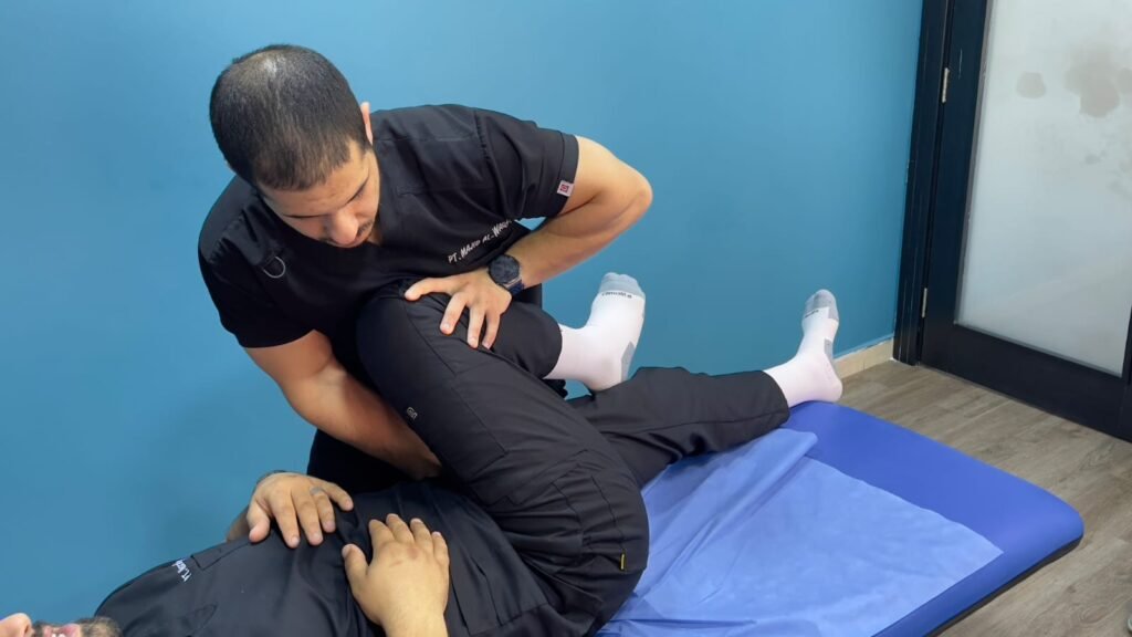 FitnessToday diagram showing how an inflamed piriformis muscle pinches the sciatic nerve.