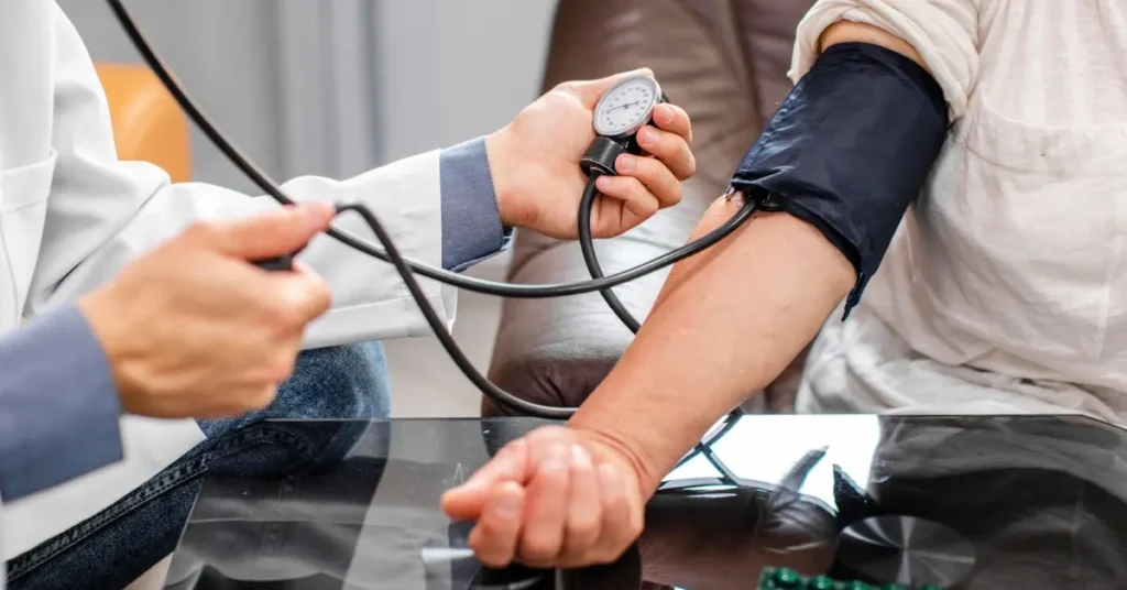 dehydration cause high blood pressure