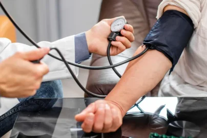 dehydration cause high blood pressure